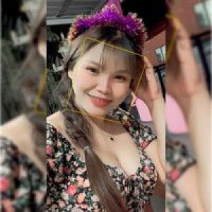 อ๋อม จ๋า profile icon