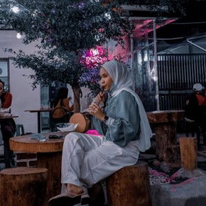 Melly Sukmara profile icon