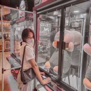 Nania Fitriani profile icon