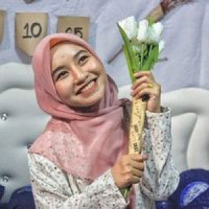 Nasreen Waeji profile icon