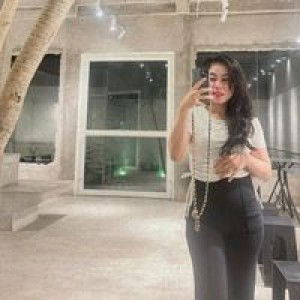 Salma Nita profile icon