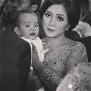 Shere L Stone Marboen profile icon