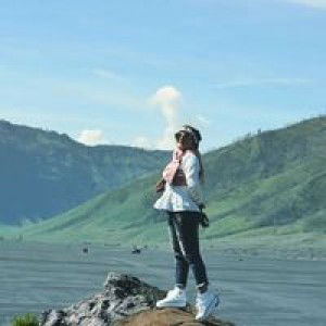 Widuri Earlyta Widya profile icon