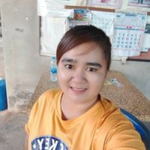 Bee Sujinna profile icon