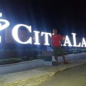 Orlando Hartono profile icon