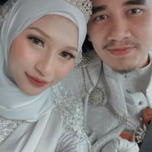 Nurul Izati profile icon