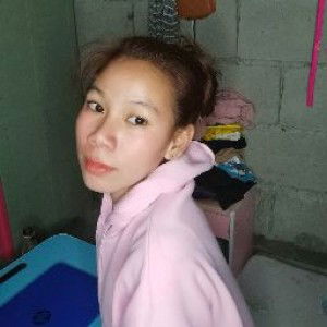 Queen Mayette Dela Cruz profile icon