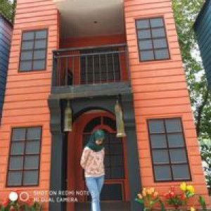 Alvii Anissa profile icon