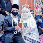 Mi'at Fatkhurozik profile icon