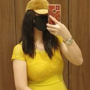 Rosalyn Moraleda profile icon