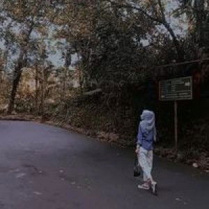 Renny Amalia profile icon