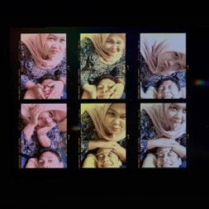 Alfira Wahida profile icon