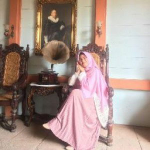 zulfi alia izzati profile icon