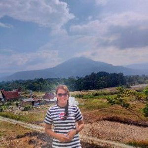 Vhi Simbolon profile icon