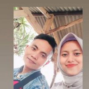 Neng TinaaRistiaa profile icon