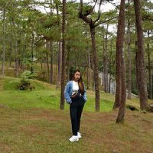 Sarah Aquino profile icon