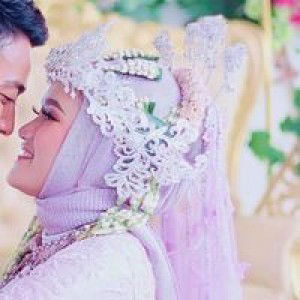 Ayu Nur Hidayati profile icon