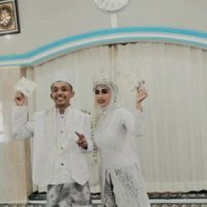 Mela Rosa profile icon