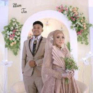 Tiya Khiftiyah profile icon