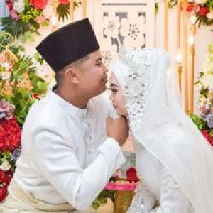 Era Pinkk profile icon