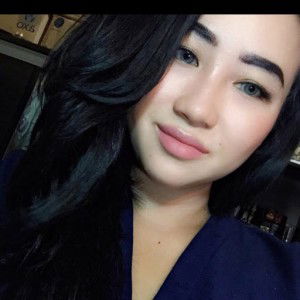 Ayu Apriyani Muchtar profile icon