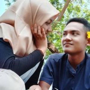 Tata Ningtyas profile icon