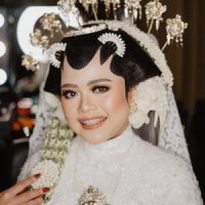 Dwita Setya Fitranti profile icon