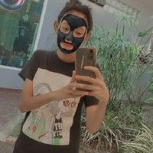 เป็นคนตลกขนาด จิ้งจกยังฮา profile icon