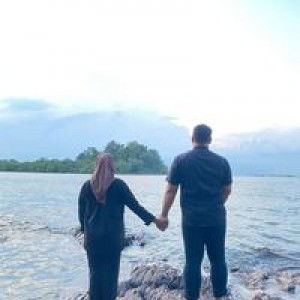 Isnaini Indri Maryanii profile icon