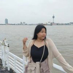 Earn Natnicha profile icon