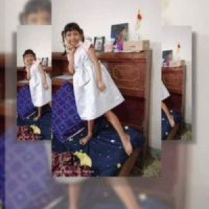 Ayu Putriana profile icon