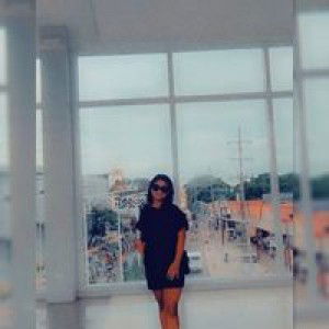 Jeanell Manzon Dela Torre profile icon