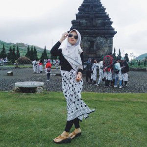 Siti Yupiana profile icon