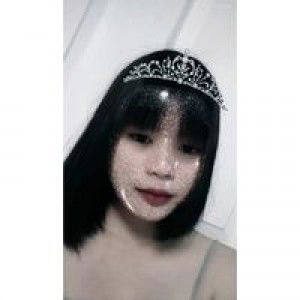 Chompoonuch Liangson profile icon