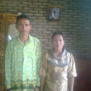 E S Ra Sirait profile icon