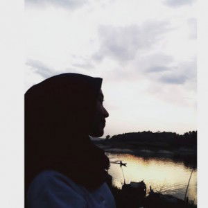 oktavia dian profile icon