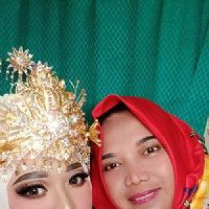 Hanifah profile icon