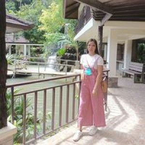 Paula Malabanan Jarque profile icon