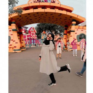 Lina Intan Sabila profile icon