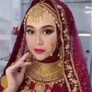 Dayang Azieyra profile icon