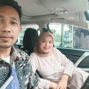 Momy Kelby profile icon