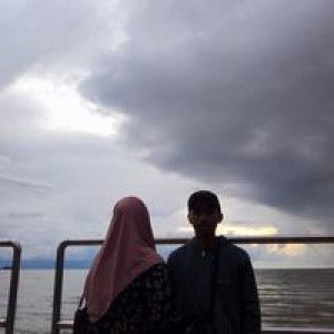 Memey Zainal profile icon