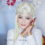 Delia Wahyuni profile icon