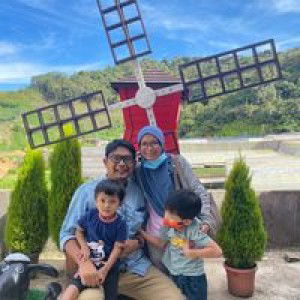 Liyana Madrus profile icon