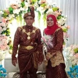 Nur Mazni profile icon