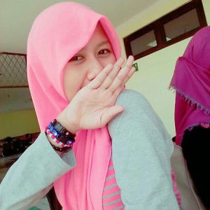 Silvi Andriyani profile icon