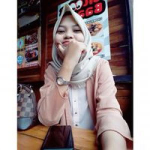 Triwidia Putri profile icon