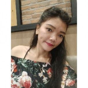 Riyanthi Fransisca profile icon