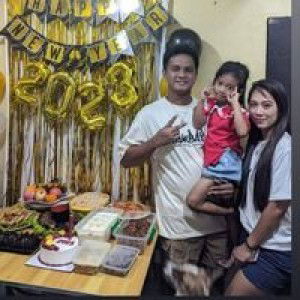 PrettySheng profile icon