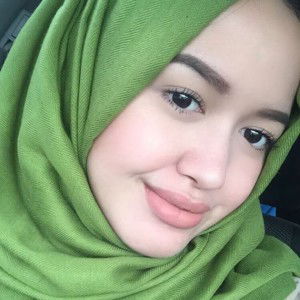 Yela Feby profile icon